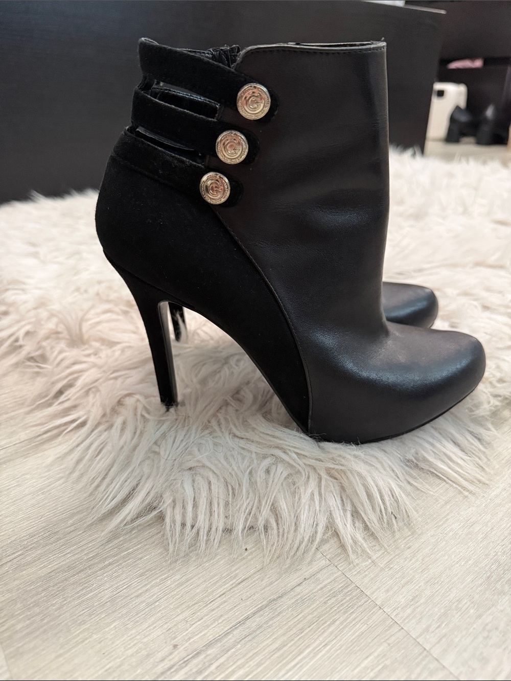 Guess Cut-Out Boot Stilletos